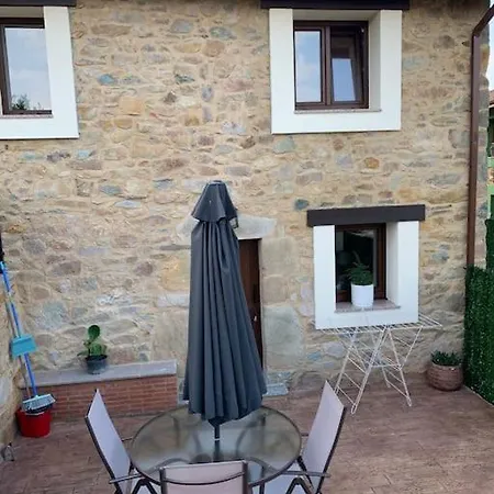 Apartment Casa Rural Vivienda Vacacional L'curuxa Complejo Caleacabo Biescas (Asturias)